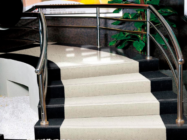 cuarzo-interior-marmolid-2000-escaleras-cuarzo-interiorismo